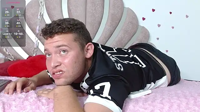 sven_fox723 webcam
