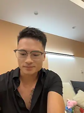 aaa-888 (M young) - 今天生日谢谢你们陪伴