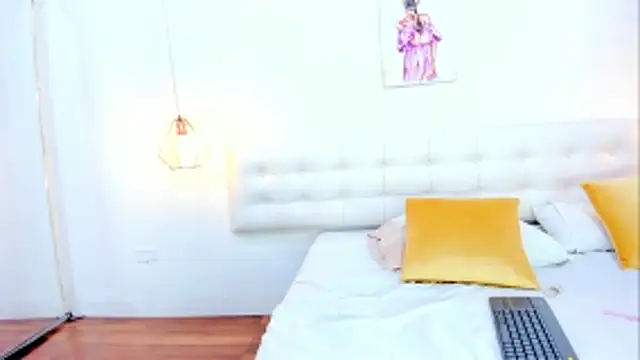 Alanna_miaw webcam