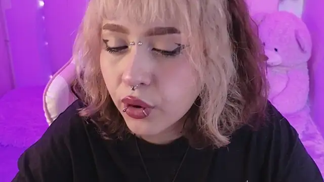 NekoWaifu webcam