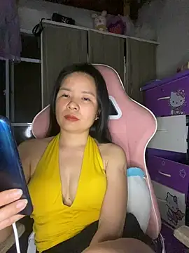 Ivy_Trix2 webcam