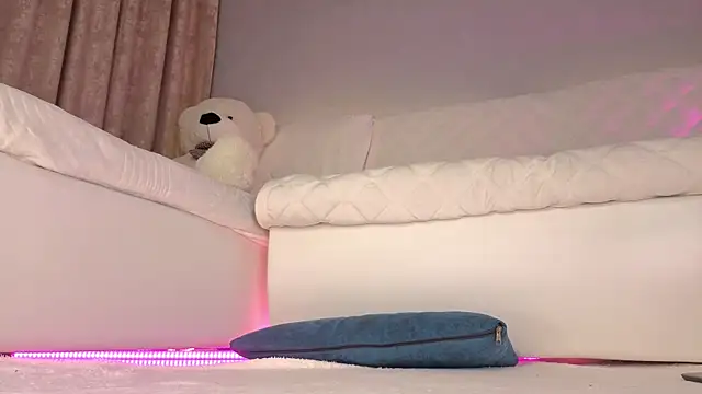Ellijoys webcam