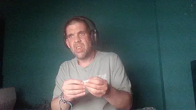 Sully_Kane webcam