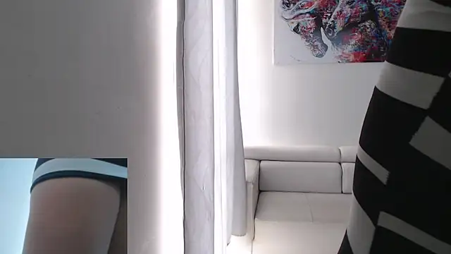 Tinymilf_ webcam