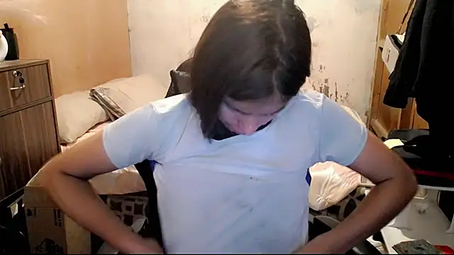 yanaleciousxx webcam