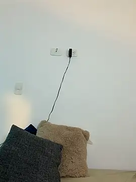 HoneyDolllXXX webcam