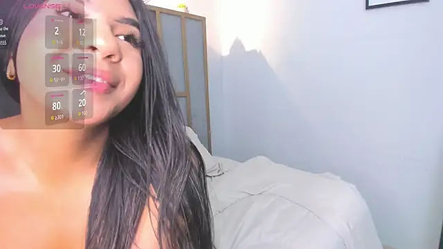 Lola_12_ webcam