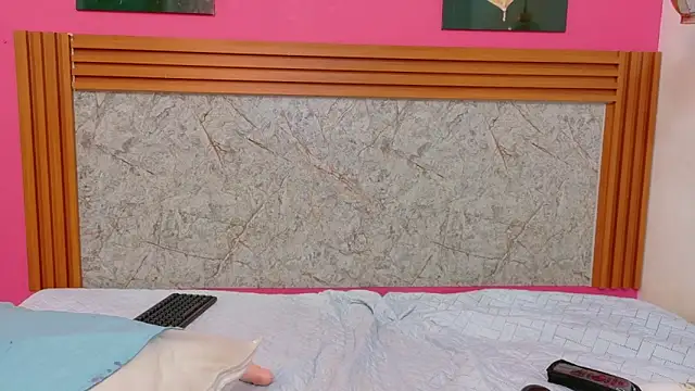 NaughtyyMommyyy webcam