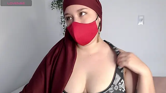 Hahnah_blueX webcam
