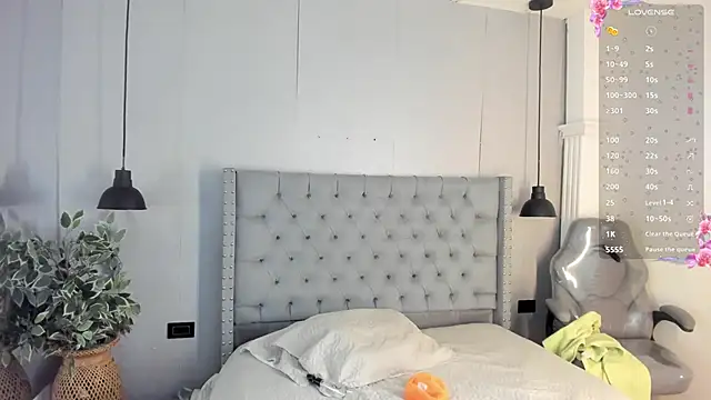 angeline_blake_ webcam