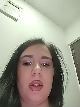 AdelinaJude webcam