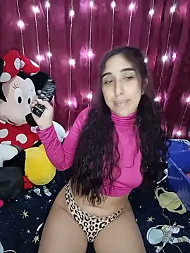 ifeelverywet_andhot webcam