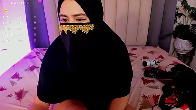 bahiya_aziz webcam