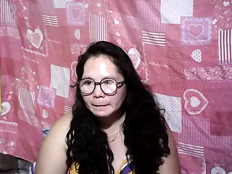 hotpusie_4u webcam