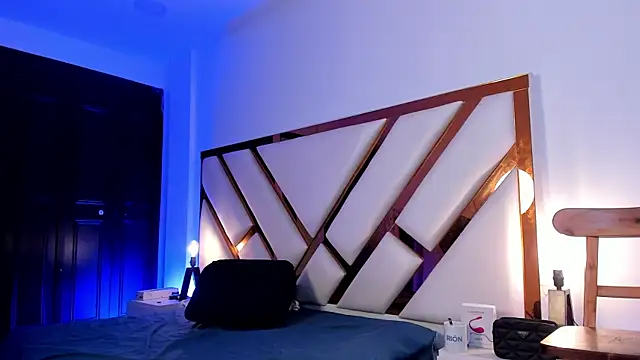 Aron_cruz live sex cam