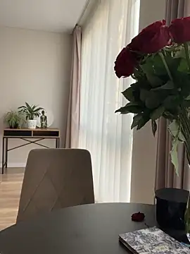 little_belucci webcam