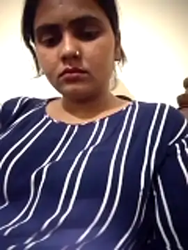 Saniya_Gs webcam
