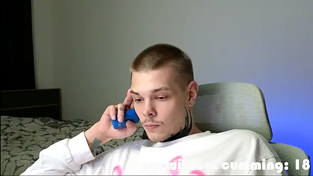 DENIS_HERE webcam