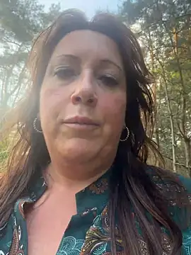xsexycurvymilf webcam