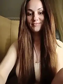 lunacrystall - LunaCrystall's free webcam - UK Sex Cams