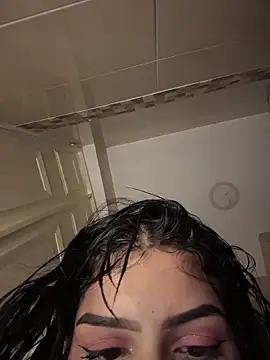 cloe_sexxx (F teen) - RUB MY PUSSY WITH YOUR COCK