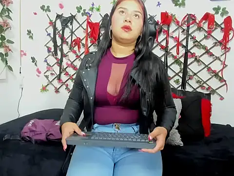 little_isabellaa live sex cam