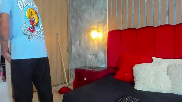 MichaelVasquex webcam
