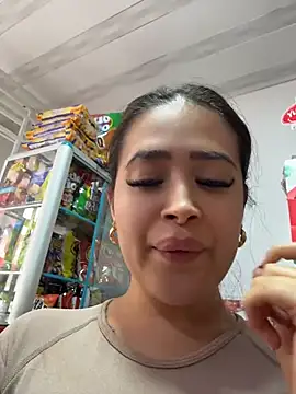 Sara_fun webcam