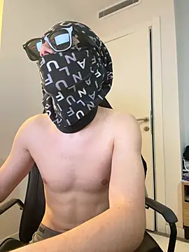 turkishtwinkefe webcam
