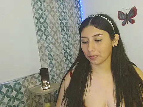 Melaniecarsonew webcam