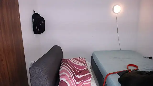 yselahot webcam