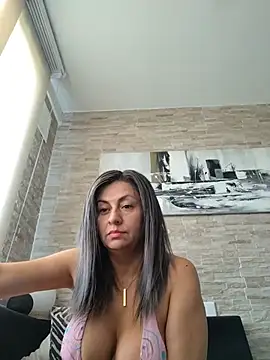 Latiinvenushot webcam