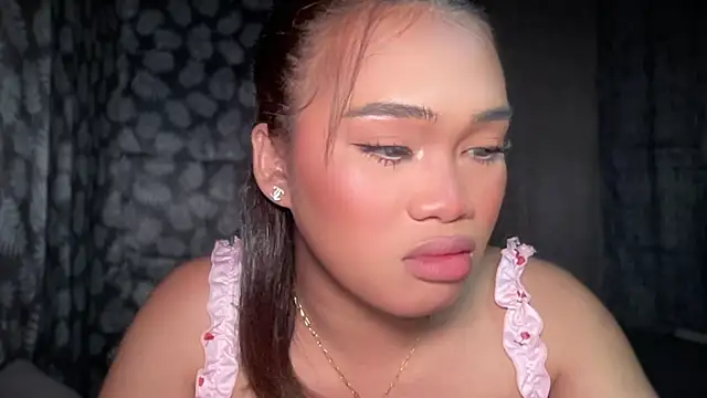 Exotic_alyssa69 webcam