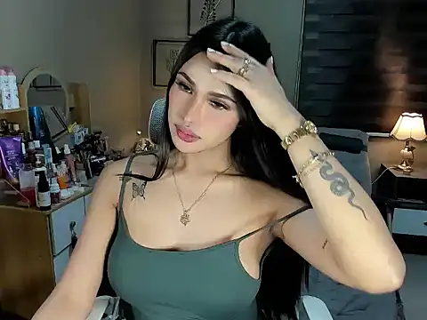 EternityBanks webcam
