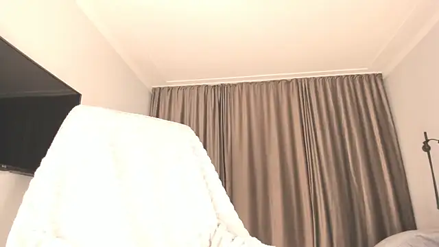 mia_lui