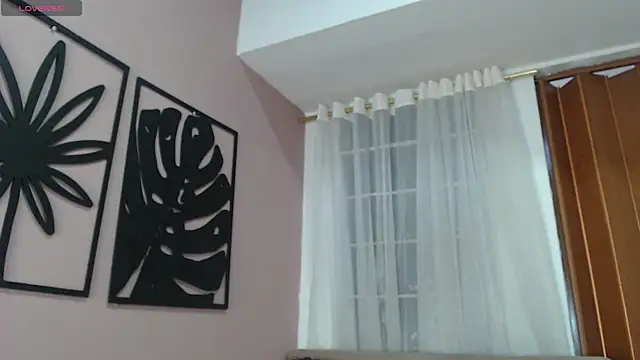amara_rousse1 webcam