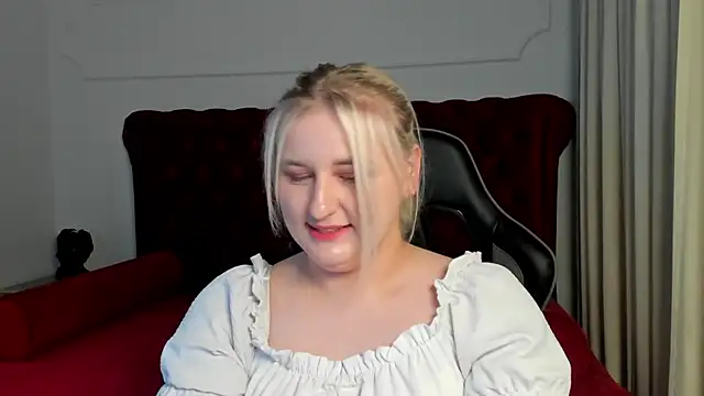 LioraArdyn webcam