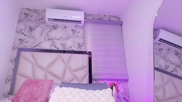lili_jhonson