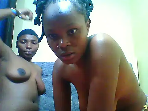 violetaura - VioletAura's free webcam - UK Sex Cams