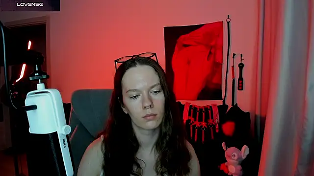 Goddess_of_Fertility webcam