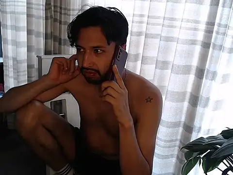 thomass1018 webcam