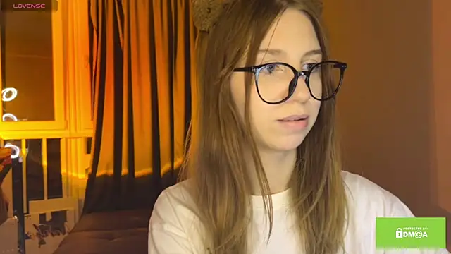 Veneloppalife Live Webcam on Stripchat