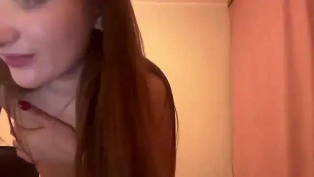cute_nessy webcam