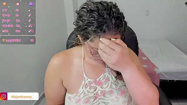 alejandra_milf_ webcam