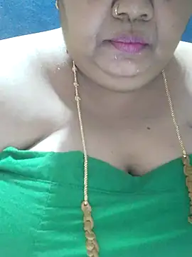 tamilthanushri (F milf) - My big ass flash