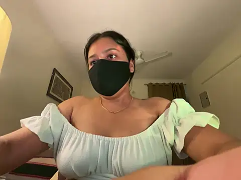 anna_girl22 (F young) - Lush is coming sooon 😎