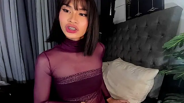 delightfulasianhugecock webcam