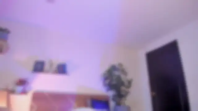 YariRose webcam