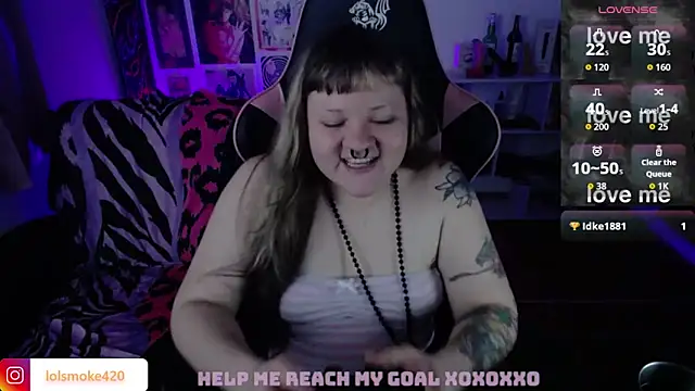 Bdsm_and_fries webcam