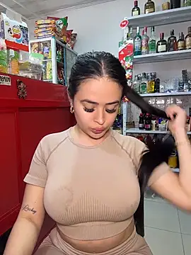 flirt chat room Sara Fun
